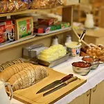 Hotel Golden Garni 3*