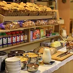 Hotel Golden Garni