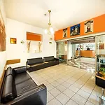 Golden Garni 3* Prague