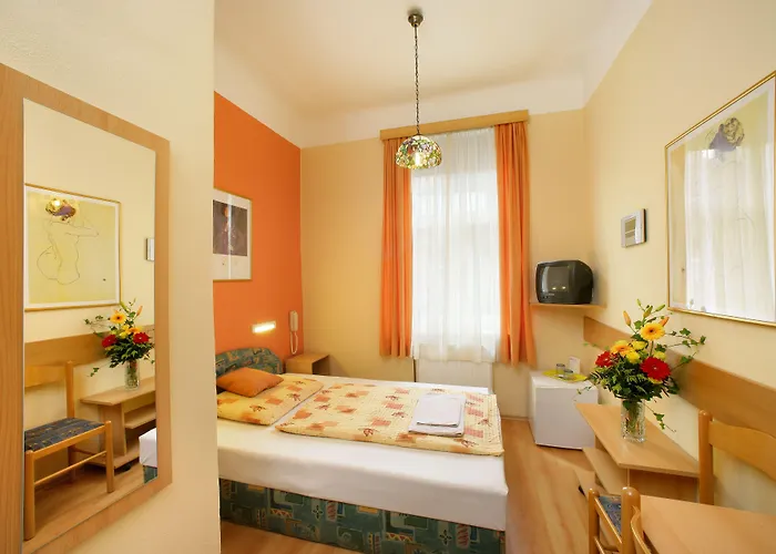 Golden Garni 3* Praga