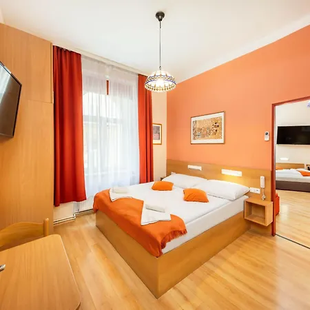 Golden Garni Otel