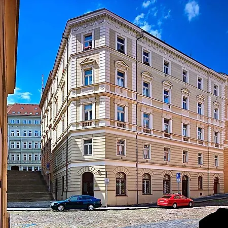 Hotell Golden Garni