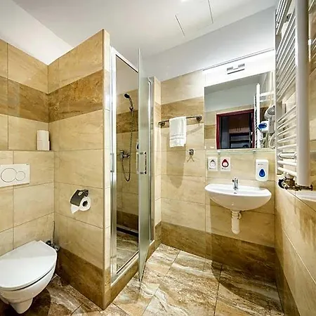 Hotell Golden Garni