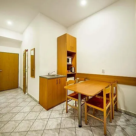Golden Garni 3*