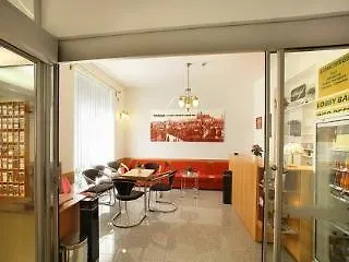 Golden Garni Otel 3*