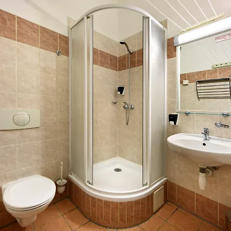 Hotell Golden Garni