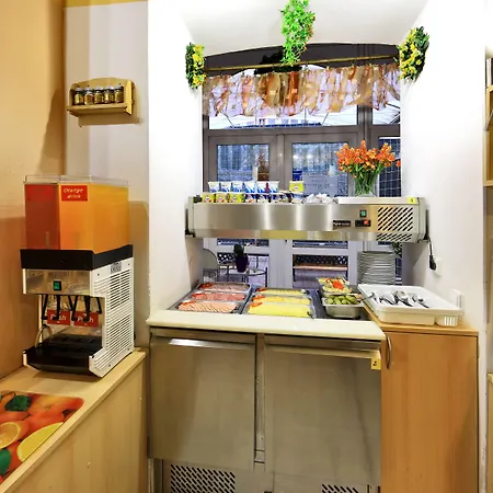 Hotell Golden Garni