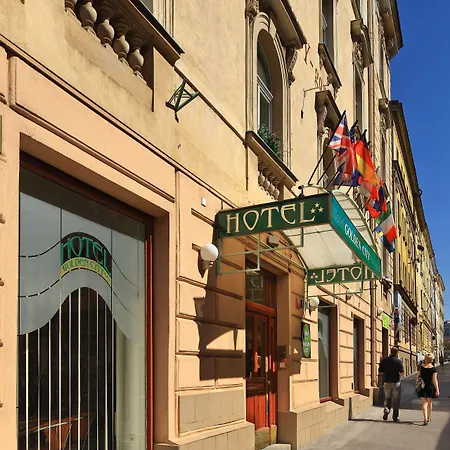 Golden Garni Hotell Prag