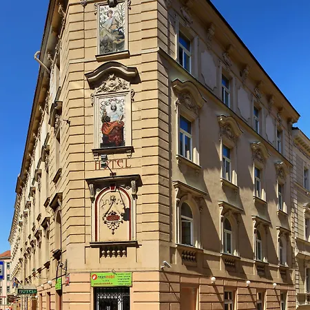 Hotell Golden Garni