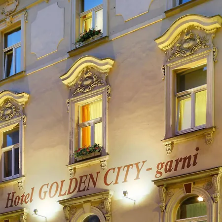 Ξενοδοχείο Golden Garni 3*